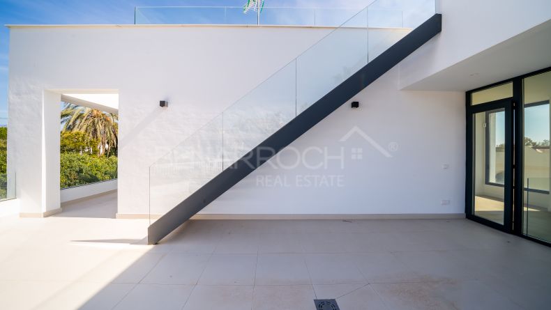 Photo gallery - Minimalist design villa in Villacana, Estepona