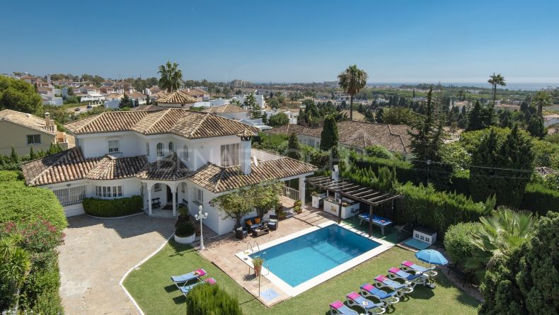 Villa familiale à El Pilar, Estepona,