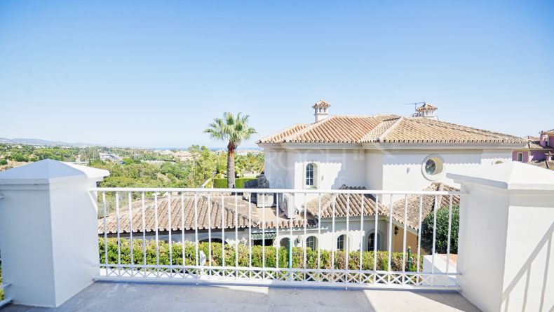 Photo gallery - Elegant family villa on the Golden Mile, Marbella