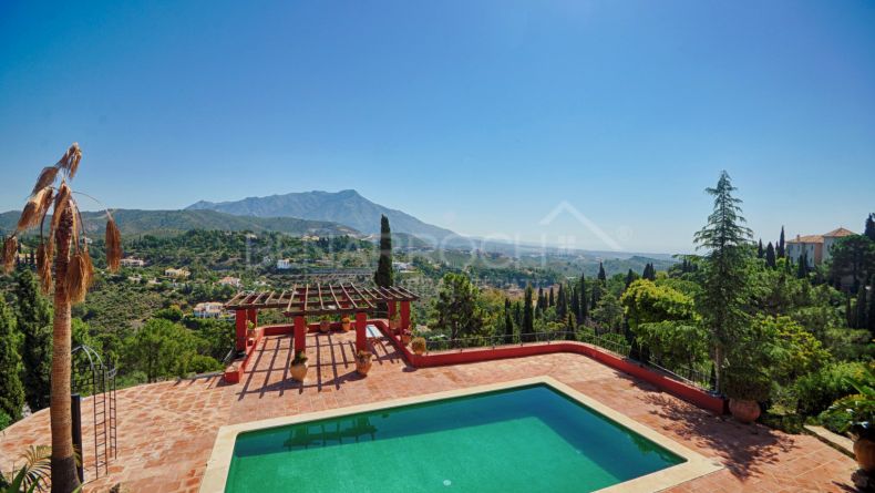 Villa with spectacular unobstructed views in El Madroñal