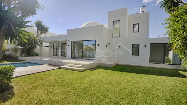 Galerie de photos - Impeccable villa de style contemporain à Nueva Andalucia