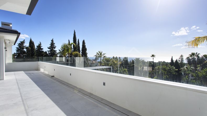 Galería de fotos - Villa de estilo andaluz moderno en Marbella Este