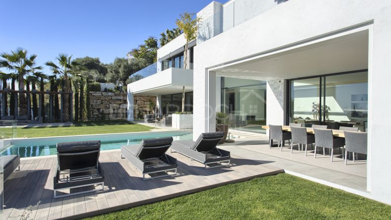 Galerie de photos - Villa de design contemporain à La Alqueria, Benahavis