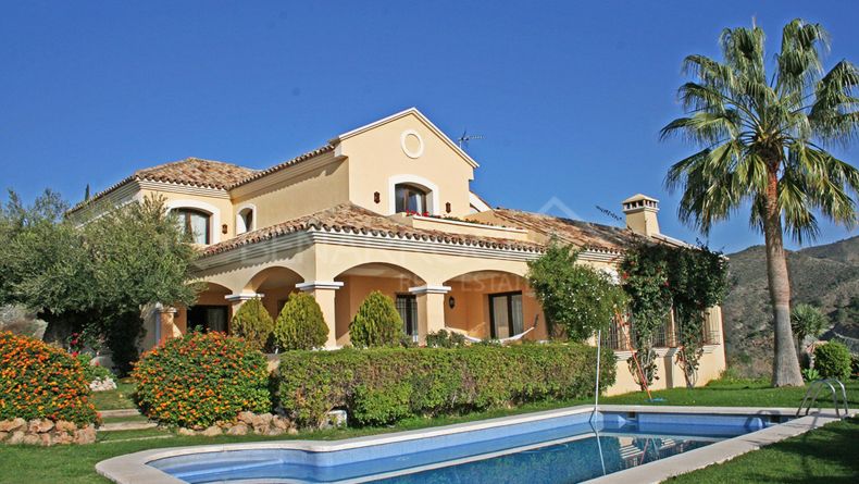 Galerie de photos - Villa à Los Altos de La Quinta, Benahavis