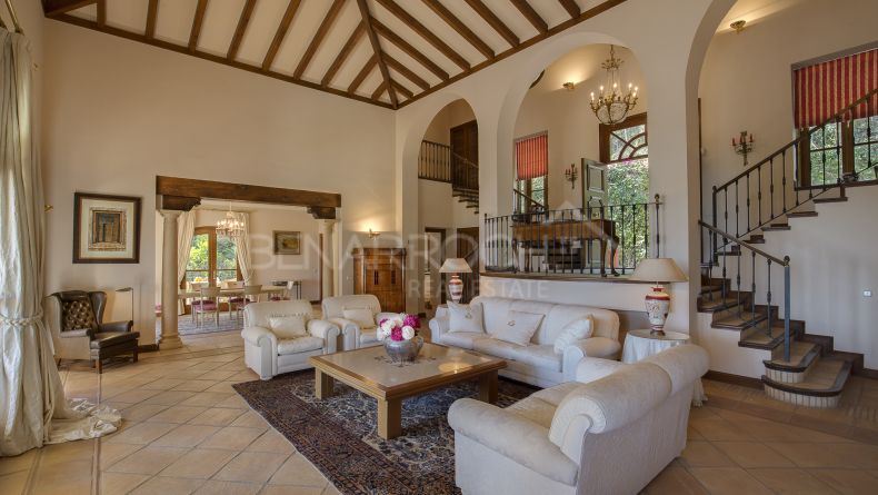 Photo gallery - Andalusian style villa in La Zagaleta, Benahavis