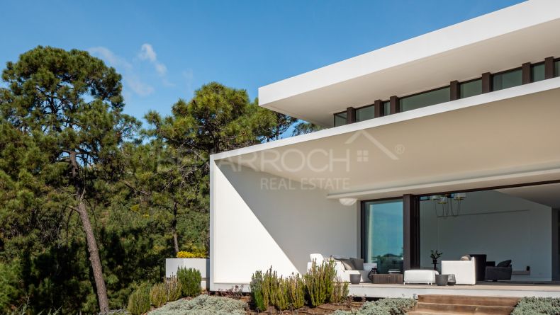 Galerie de photos - Villa de style contemporain à El Bosque, Benahavis