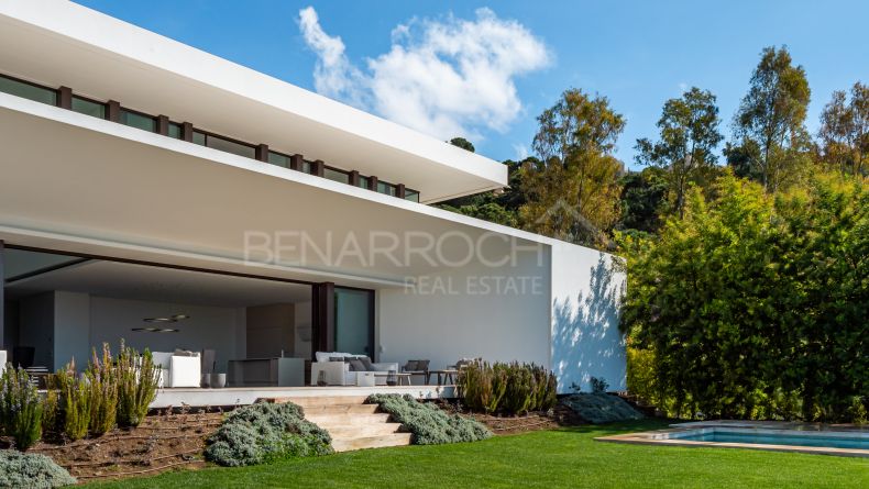 Galerie de photos - Villa de style contemporain à El Bosque, Benahavis