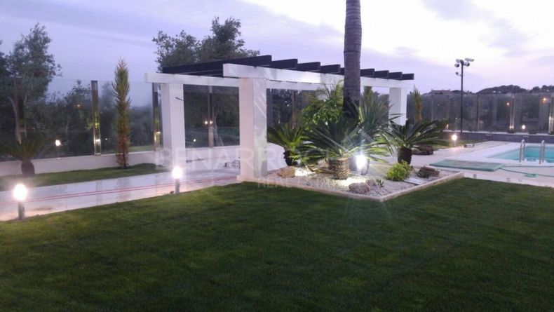 Photo gallery - Andalusian design villa in Santa Clara, Marbella East