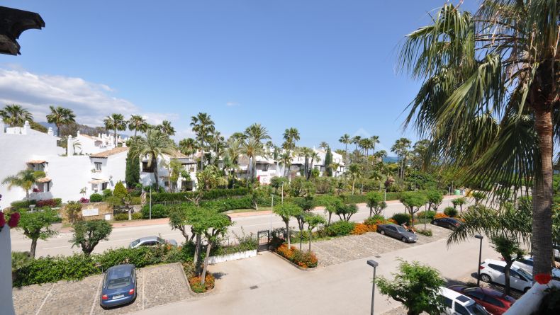 Photo gallery - Duplex penthouse just a few steps from the beach in Costalita, New Golden Mile