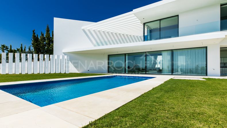 Galerie de photos - Villa de style contemporain à Capanes Sur, Benahavis