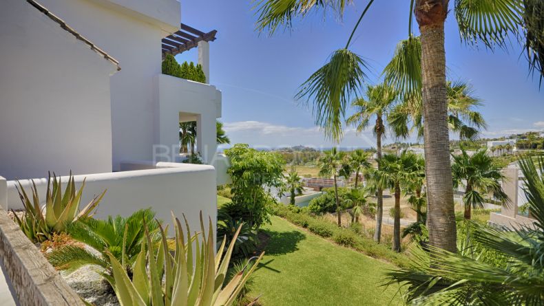 Galerie de photos - Duplex avec vue sur la mer à Las Lomas del Marqués, Benahavís.