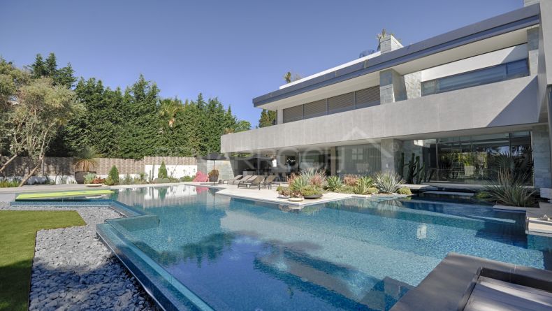 Photo gallery - Sophisticated villa in Marbella Club, Marbella Golden Mile
