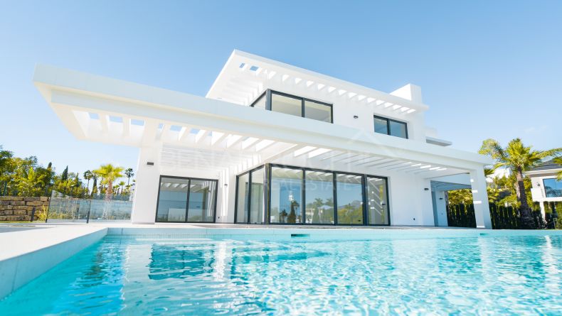 Photo gallery - New construction villa in Los Flamingos, Benahavis