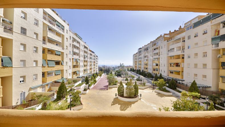 Galerie de photos - Appartement dans le centre de Marbella avec vue sur la mer