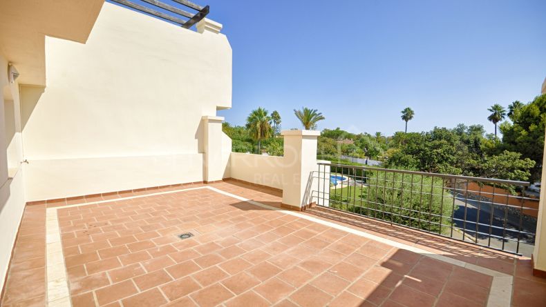 Atico Duplex  en el Camino del Pinar, Marbella