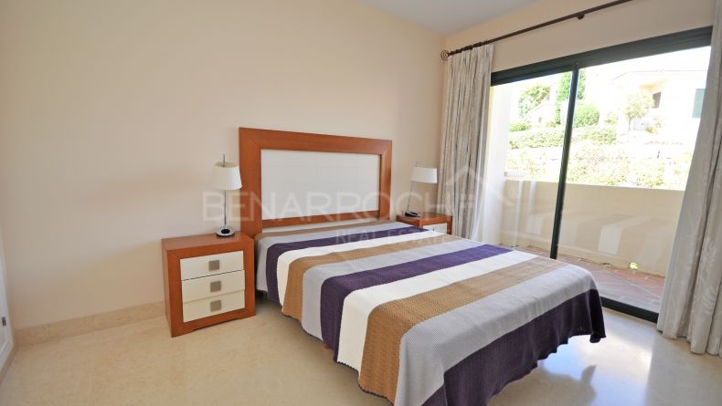 Galería de fotos - Apartamento de tres dormitorios en Capanes del Golf, Benahavis