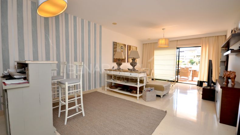 Galería de fotos - Apartamento de tres dormitorios en Capanes del Golf, Benahavis