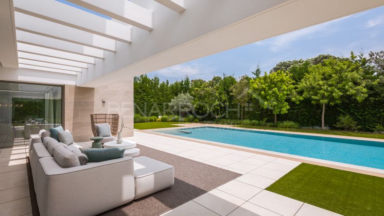 Photo gallery - Contemporary Villa in El Paraíso, New Golden Mile, Marbella