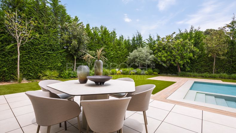Photo gallery - Contemporary Villa in El Paraíso, New Golden Mile, Marbella