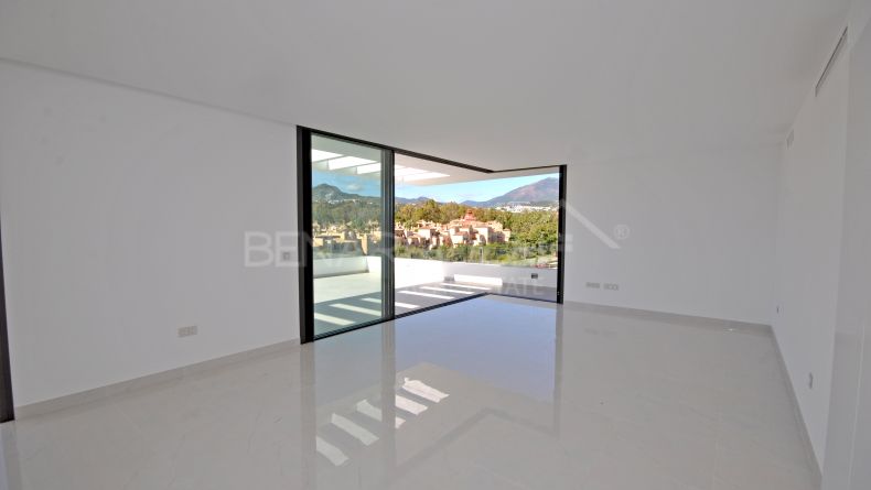 Photo gallery - Contemporary Penthouse with views in Cataleya phase 1, Estepona