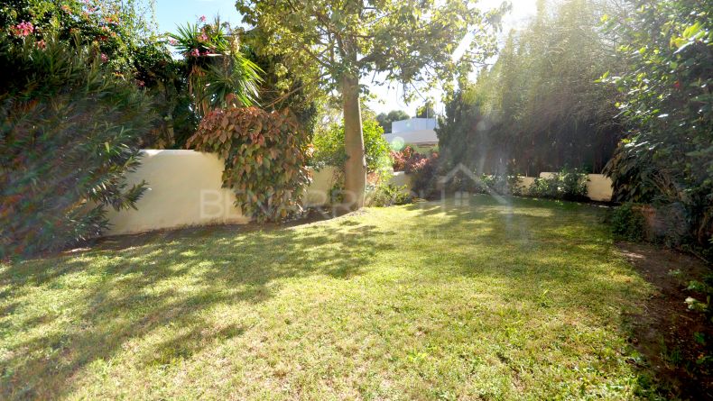 Photo gallery - Ground floor apartment with garden in Pinos de Aloha, Nueva Andalucía