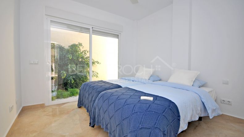 Photo gallery - Ground floor apartment with garden in Pinos de Aloha, Nueva Andalucía