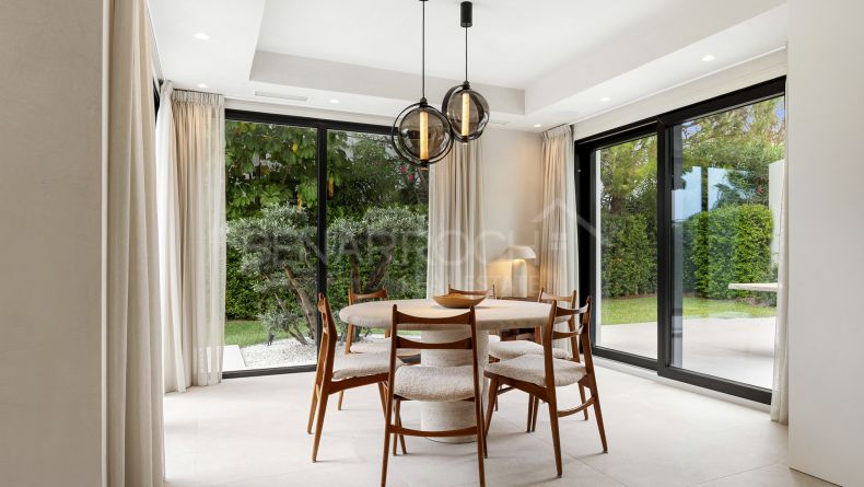 Photo gallery - Contemporary villa in Capanes Sur, Benahavís