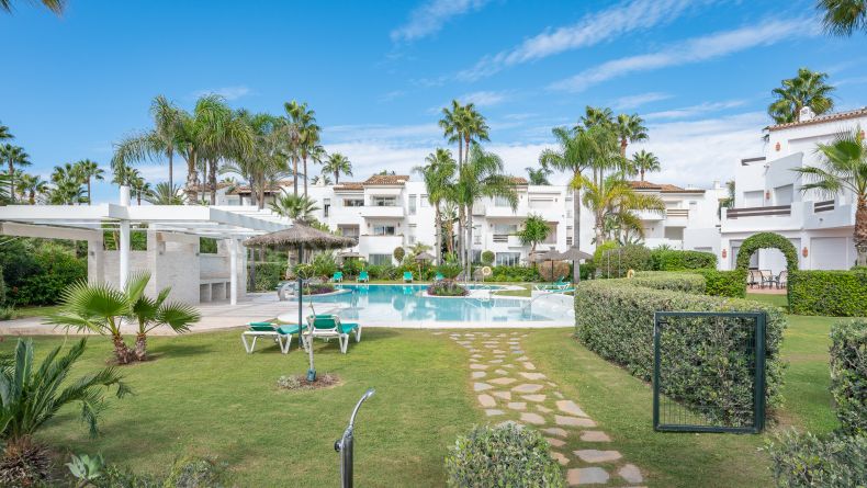 Photo gallery - Beachfront apartment in Costalita, Estepona