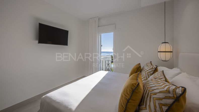 Photo gallery - Beachfront apartment in Costalita, Estepona
