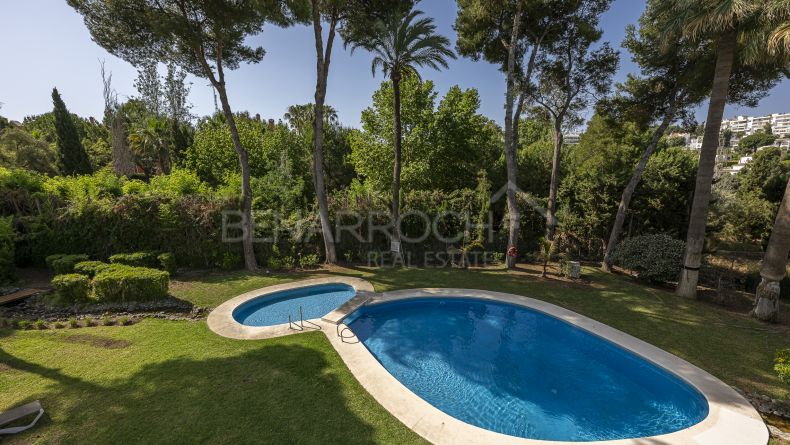 Galerie de photos - Villa à Atalaya de Río Verde, Nueva Andalucía, Marbella