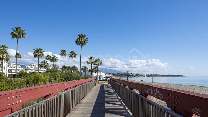 Galerie de photos - Appartement en première ligne de plage à Bahia del Velerin, Estepona