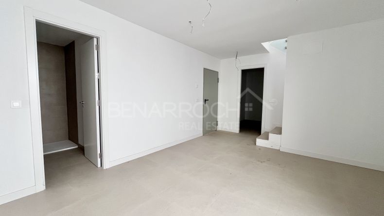 Galerie de photos - Maison jumelée avec garage privé à Atalaya, Estepona