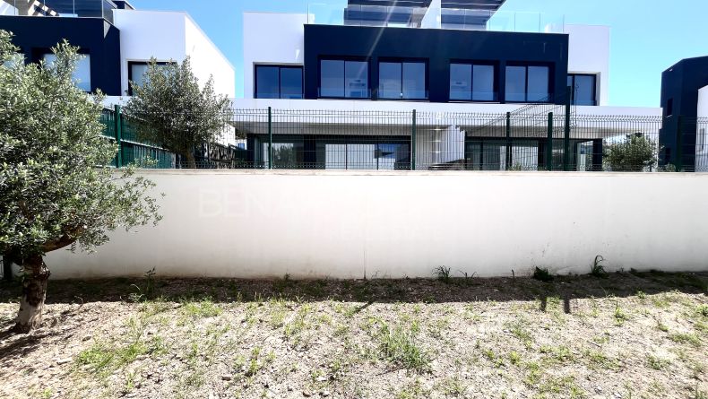 Galerie de photos - Maison jumelée avec garage privé à Atalaya, Estepona