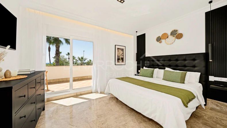 Photo gallery - Semi-detached house with sea views in Santa Clara Golf, Marbella