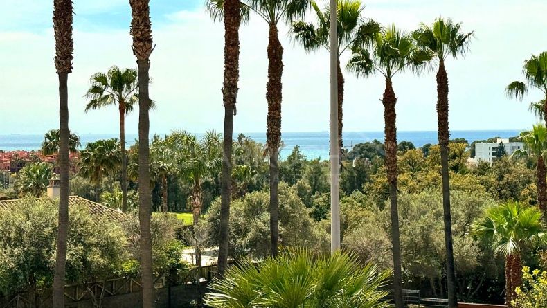 Photo gallery - Semi-detached house with sea views in Santa Clara Golf, Marbella