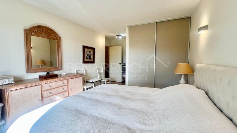 Photo gallery - Mid-floor apartment with views in Atalaya, Estepona