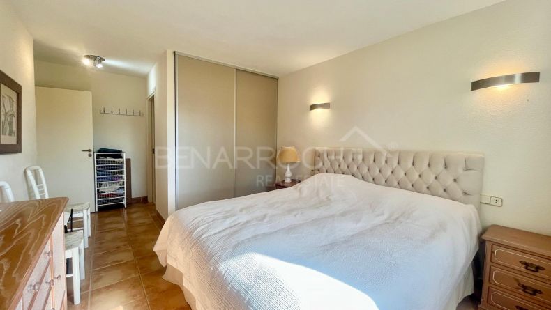 Photo gallery - Mid-floor apartment with views in Atalaya, Estepona