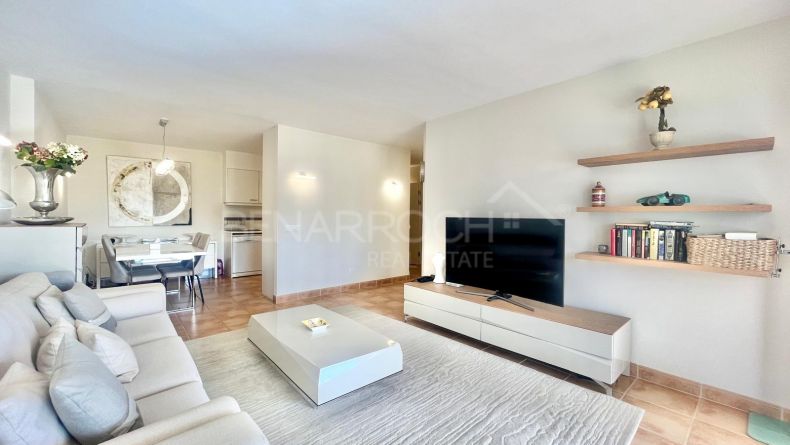 Photo gallery - Mid-floor apartment with views in Atalaya, Estepona