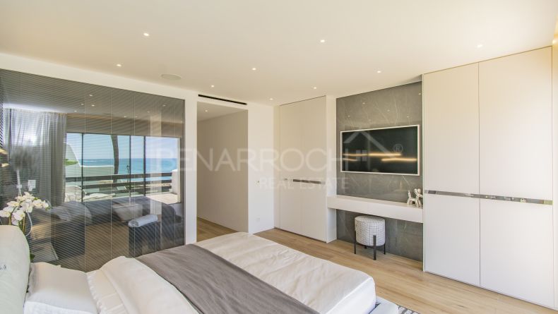 Photo gallery - Beachfront townhouse on Marbella's Golden Mile