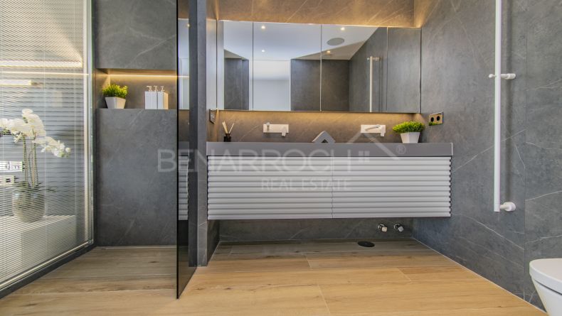 Photo gallery - Beachfront townhouse on Marbella's Golden Mile