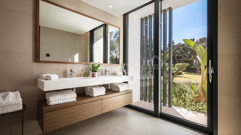 Galerie de photos - Villa de style moderne à Sotogrande