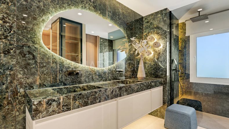 Galerie de photos - Penthouse en duplex en première ligne de plage à Cabo Bermejo, Estepona