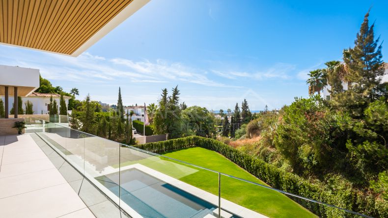 Photo gallery - Contemporary-style villa in Paraiso Alto, Benahavis