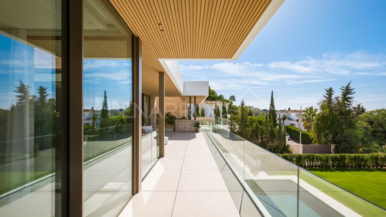 Photo gallery - Contemporary-style villa in Paraiso Alto, Benahavis