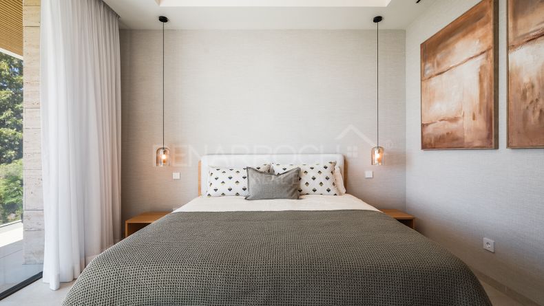 Photo gallery - Contemporary-style villa in Paraiso Alto, Benahavis