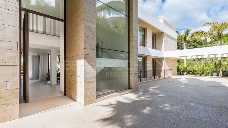 Photo gallery - Contemporary-style villa in Paraiso Alto, Benahavis