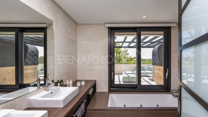 Galería de fotos - Villa contemporánea en Hacienda de Valderrama, Sotogrande