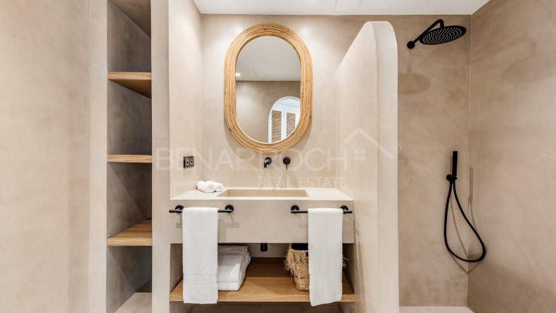 Galería de fotos - Apartamento en planta baja en primera linea de playa, Marbella Este