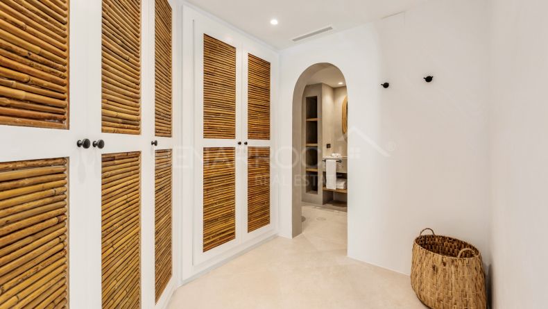 Galería de fotos - Apartamento en planta baja en primera linea de playa, Marbella Este