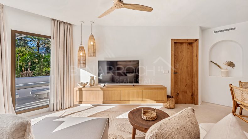Galería de fotos - Apartamento en planta baja en primera linea de playa, Marbella Este